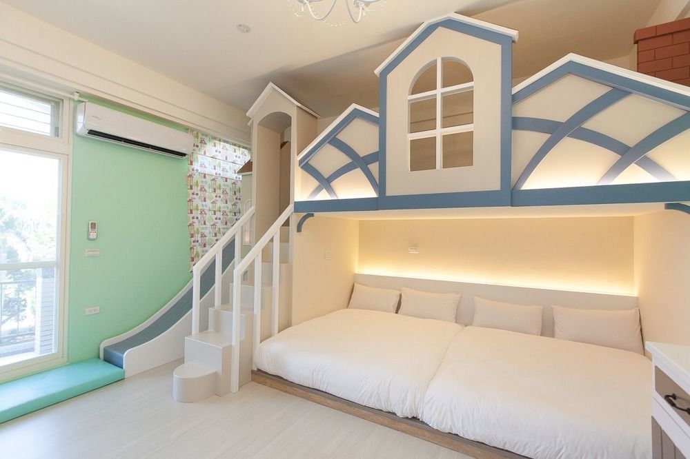 花蓮市 Happiness Childhood Bed & Breakfast エクステリア 写真